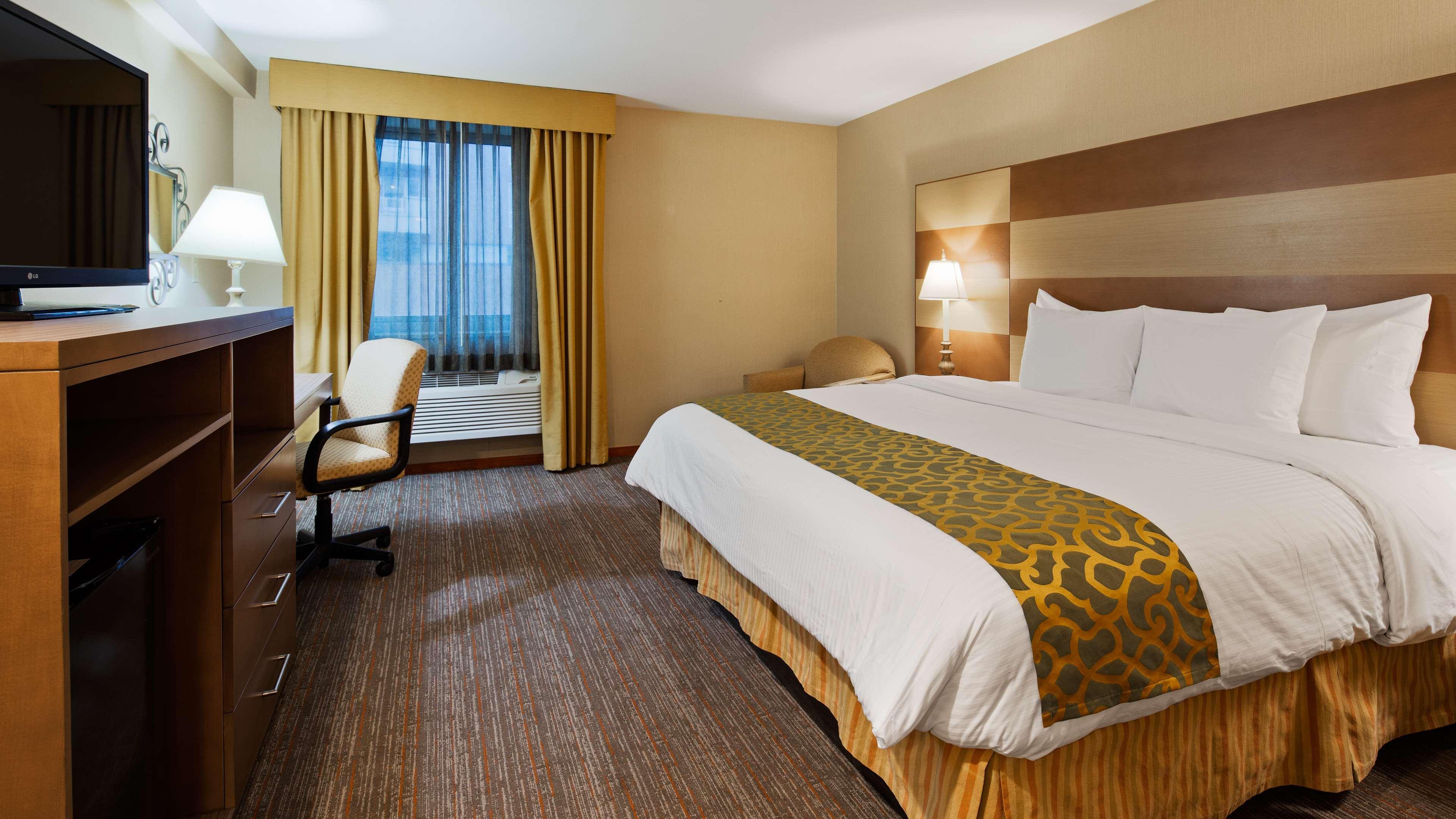 Best Western Queens Court Ню Йорк Екстериор снимка