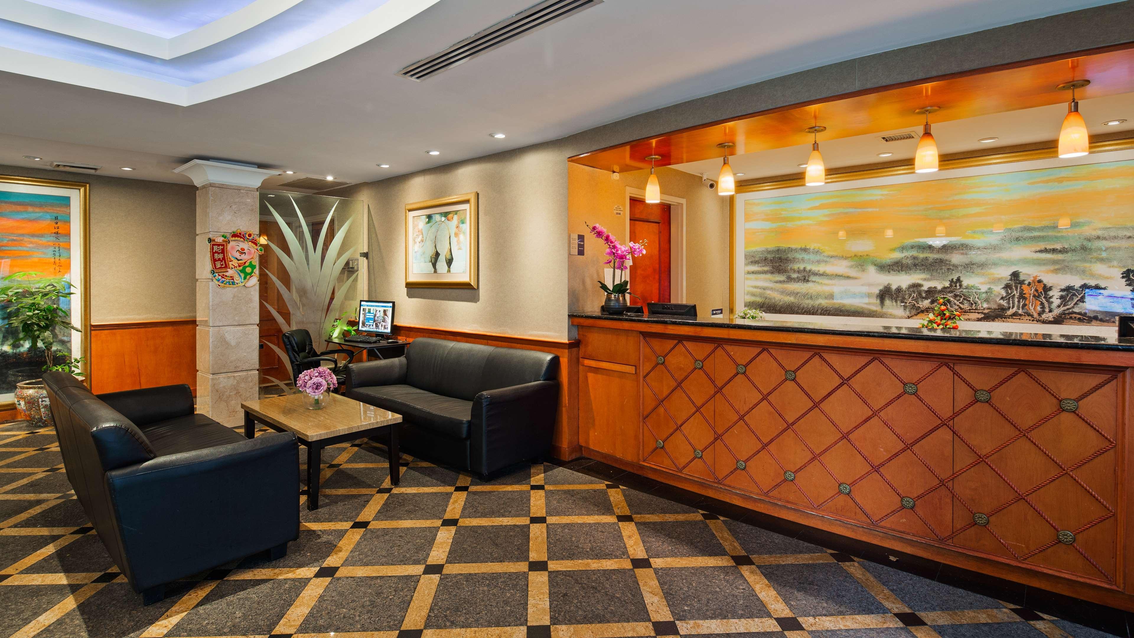 Best Western Queens Court Ню Йорк Екстериор снимка