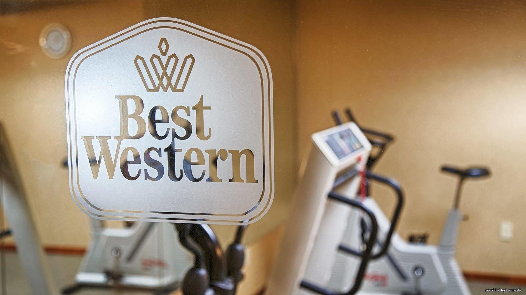 Best Western Queens Court Ню Йорк Екстериор снимка