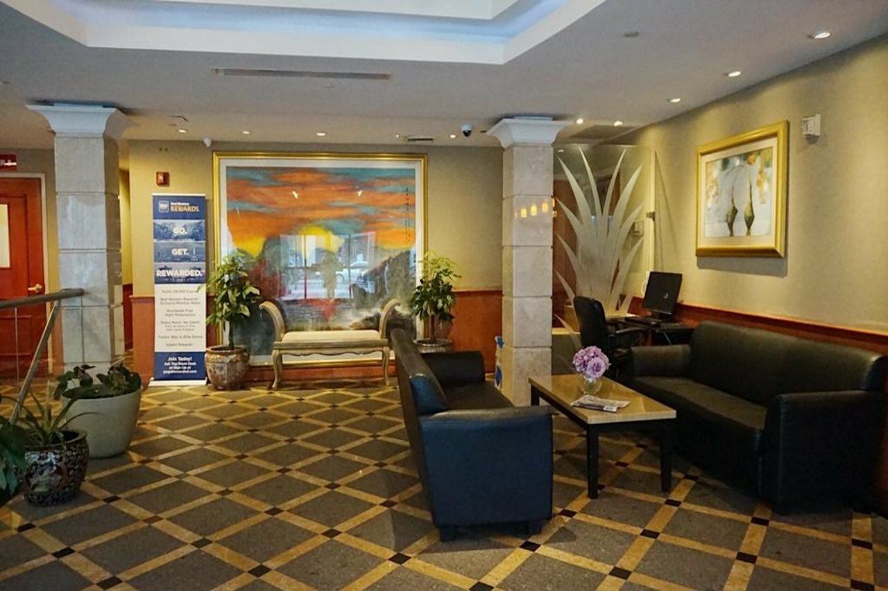 Best Western Queens Court Ню Йорк Екстериор снимка